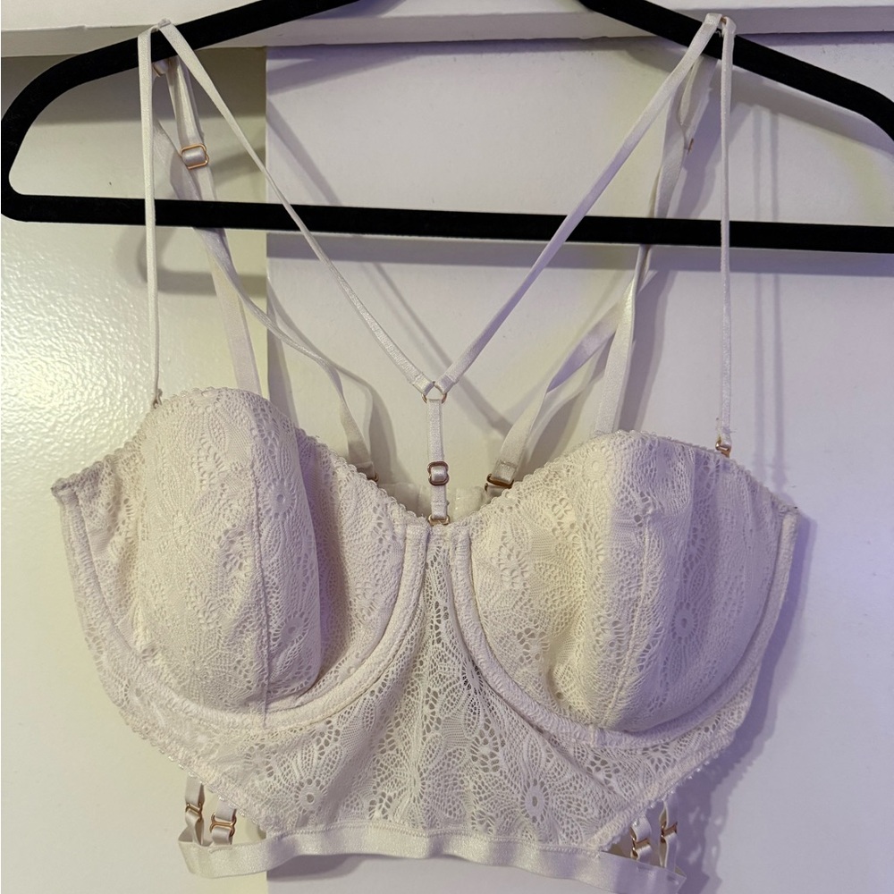 Victoria's Secret Cream Lace Bralette